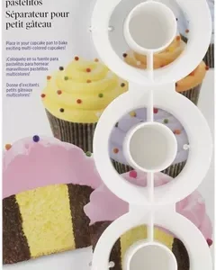 INSERTO IN PLASTICA PER CUPCAKE BICOLOR WILTON